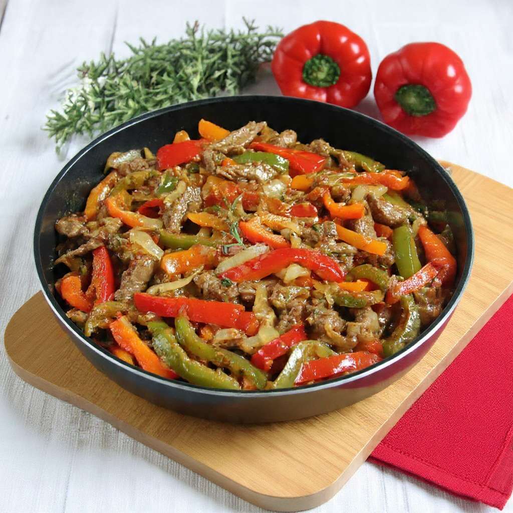Wok de bœuf aux poivrons façon traditionnelle avec légumes croquants