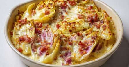 Tartiflette légère aux endives gratinée avec reblochon fondant