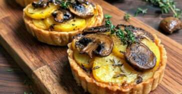 Tartelettes salées pommes de terre et champignons dorés au thym
