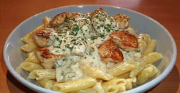 Pâtes au poulet sauce crémeuse au Boursin