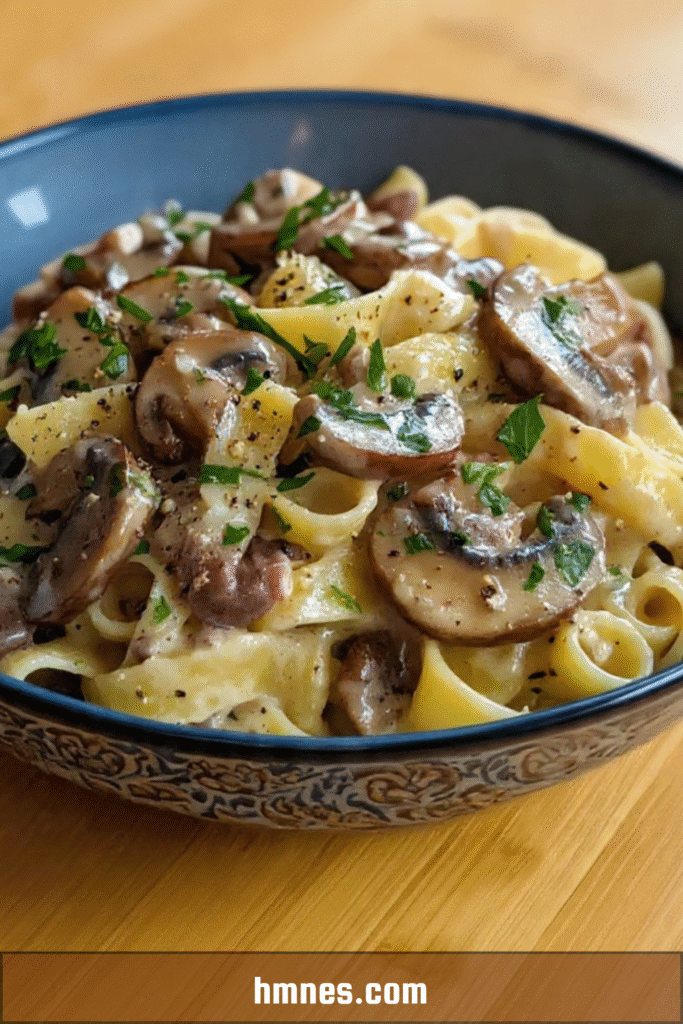 Tagliatelles crémeuses aux champignons parmesan persil