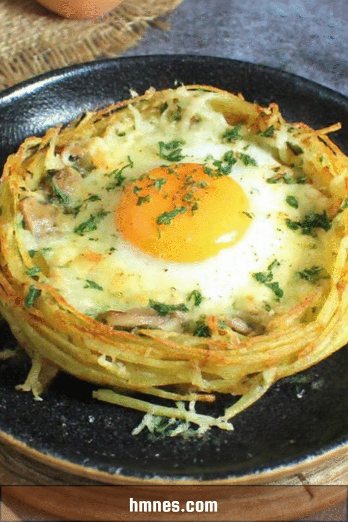 nid pommes de terre champignons oeuf fromage croustillant four