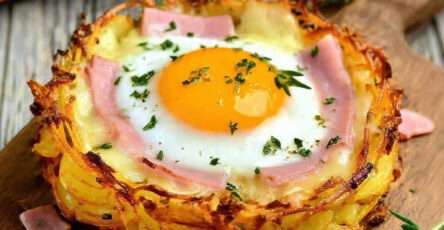 nid pommes de terre raclette croustillant oeuf fromage fondant four