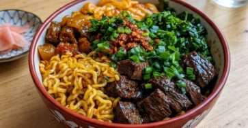 ramen bœuf sauté legumes bouillon nouilles maison